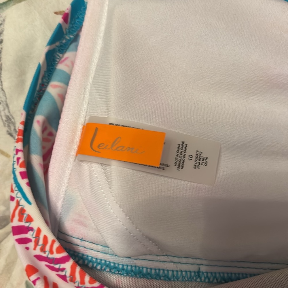 Size 10 Leilani halter swim top - Picture 3 of 3